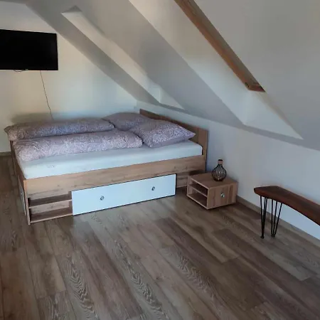 Apartmán Tulipan Hnusta