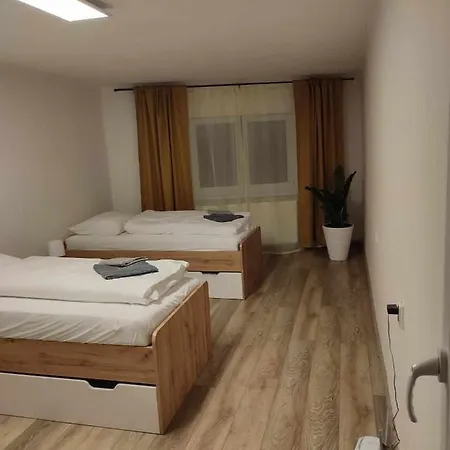 Tulipán Apartamento *