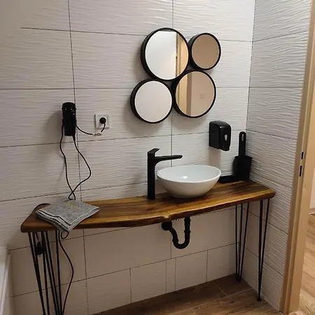 Tulipán Apartamento *